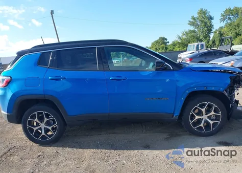 2024 Jeep Compass Limited 4X4 from USA, damaged, VIN 3C4NJDCN7RT103353